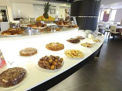 By Ihg 4* Genova